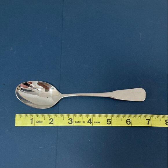 Vintage Oneida Yorktowne Pattern Oval Soup Spoon 18/8 Stainless Steel Flatware - Picture 5 of 6